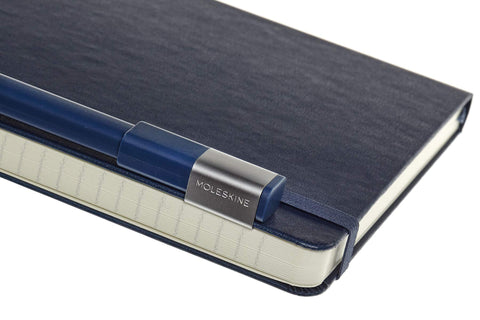 Caderno Pautado Azul Safira + Caneta - Grande