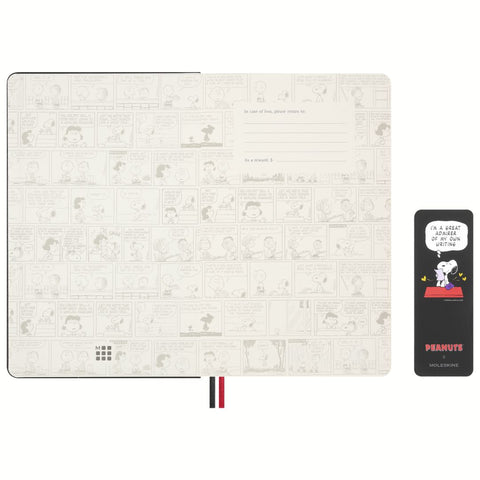 Caixa de Oferta Peanuts - Caderno Pautado + Caixa de 12 Lápis + Afia-Lápis