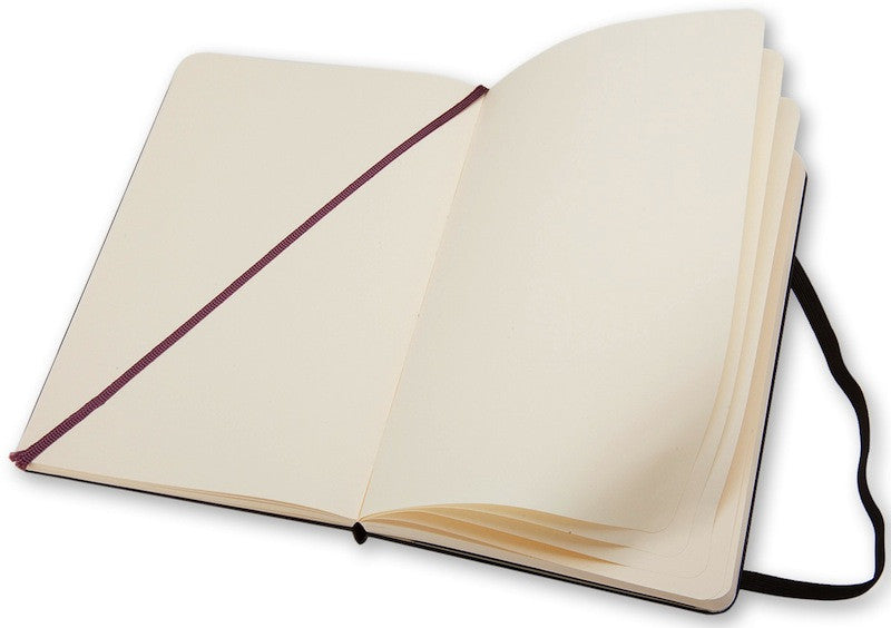 Caderno Clássico Preto