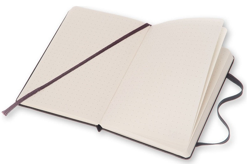 Caderno Clássico Preto